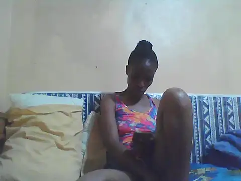 Snapshot of Smillie_prety chatting on April 23, 2026, 3:35 pm Smillie prety online show from April 23, 2026, 3:35 pm