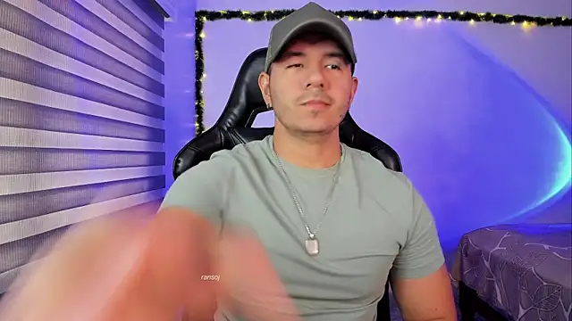 ransoj online show from February 15, 2026, 2:49 pm