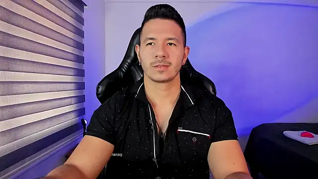 ransoj online show from November 7, 2025, 1:59 pm