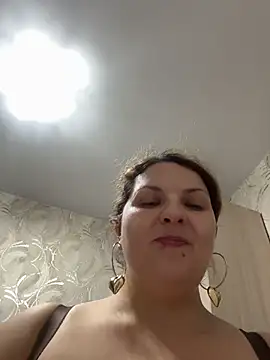 Taisia W online show from December 17, 2025, 7:02 am