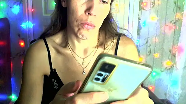 Ladywinter online show from November 11, 2025, 6:47 pm