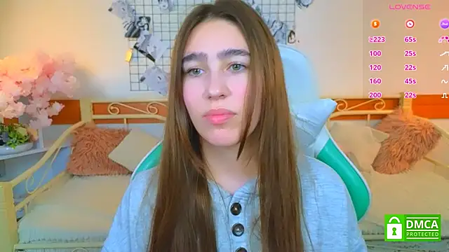  Eliizabeth  online show from March 30, 2026, 10:33 pm