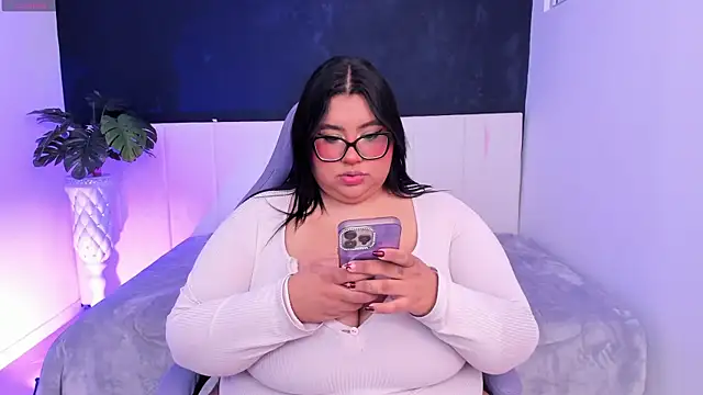 Snapshot of tifanny_bigboobs11 chatting on July 15, 2026, 11:50 am tifanny bigboobs11 online show from July 15, 2026, 11:50 am