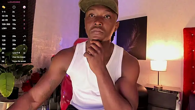 DannSmmith online show from November 23, 2025, 9:19 am