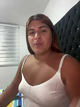Daniela mutachii online show from May 21, 2026, 11:35 pm