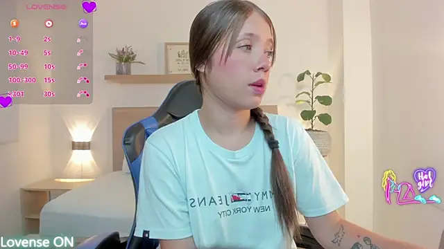 nataly rodri online show from March 24, 2026, 2:00 am