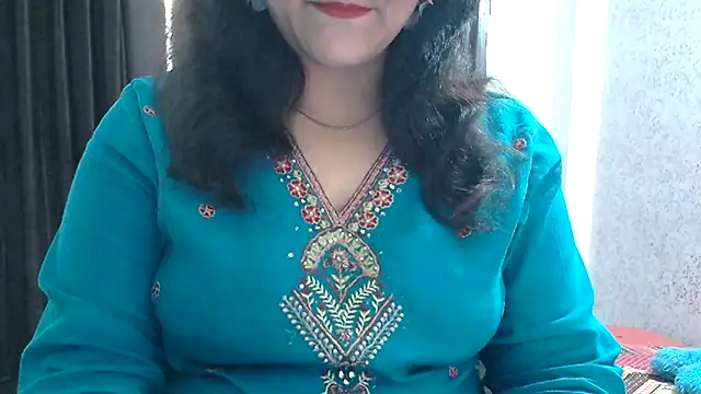 Maria 55 online show from April 17, 2026, 5:43 am