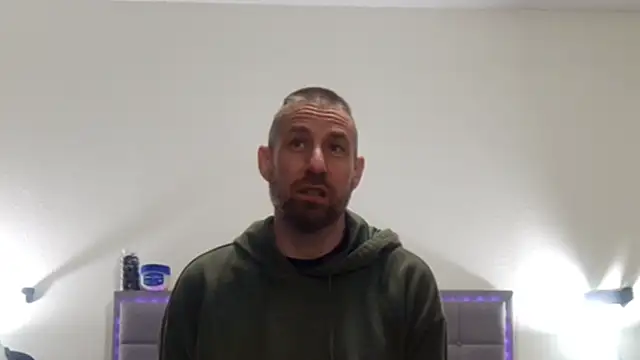 Snapshot of BDDuncanAbaddon chatting on November 10, 2025, 8:03 pm BDDuncanAbaddon online show from November 10, 2025, 8:03 pm