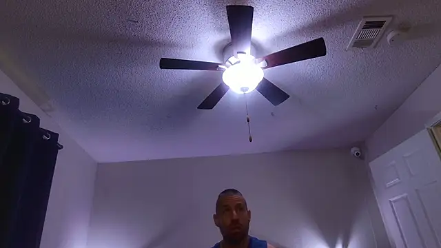 Snapshot of BDDuncanAbaddon chatting on November 11, 2025, 6:58 pm BDDuncanAbaddon online show from November 11, 2025, 6:58 pm