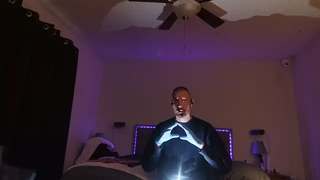 Snapshot of BDDuncanAbaddon chatting on October 25, 2025, 4:07 pm BDDuncanAbaddon online show from October 25, 2025, 4:07 pm