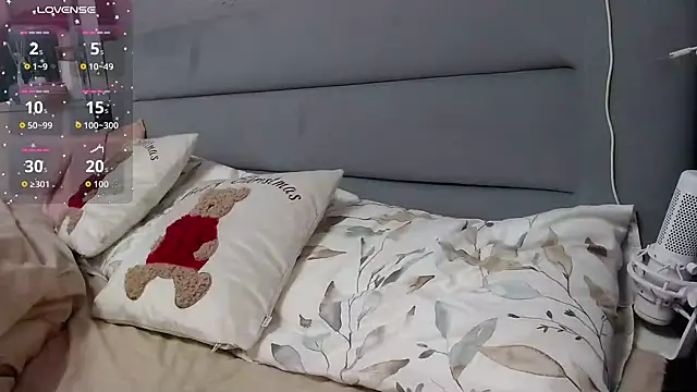 Snapshot of Viktoriiya_bald chatting on November 30, 2025, 11:11 am Viktoriiya bald online show from November 30, 2025, 11:11 am