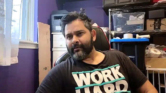 Sakhtlaundaz online show from March 13, 2026, 9:20 pm