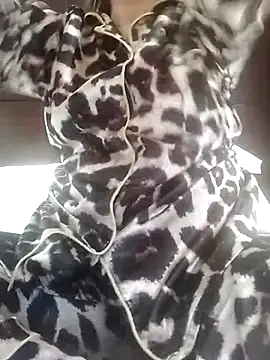 Snapshot of lolo890 chatting on November 28, 2025, 9:15 pm lolo890 online show from November 28, 2025, 9:15 pm