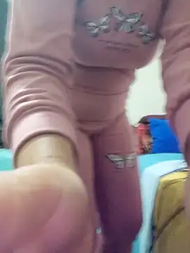 Snapshot of lolo890 chatting on November 8, 2025, 2:20 pm lolo890 online show from November 8, 2025, 2:20 pm