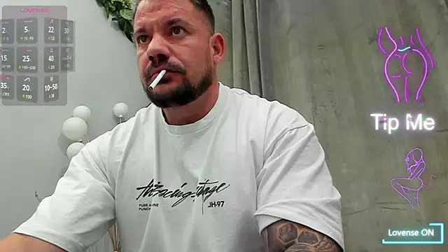 musclemonster31 online show from March 21, 2025, 5:00 am