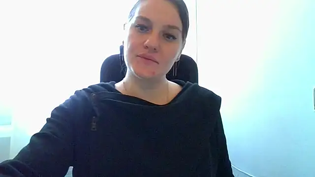 Snapshot of EndlessLustX chatting on February 4, 2025, 9:07 am EndlessLustX online show from February 4, 2025, 9:07 am