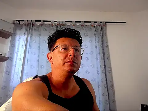 Snapshot of pedropicapi chatting on December 2, 2025, 6:09 pm pedropicapi online show from December 2, 2025, 6:09 pm