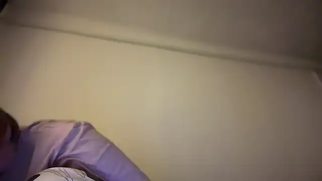 Isabel-Bailey online show from November 29, 2025, 9:04 pm