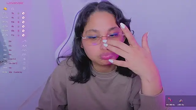 Snapshot of Cuteprincess21 chatting on December 2, 2025, 11:50 pm Cuteprincess21 online show from December 2, 2025, 11:50 pm