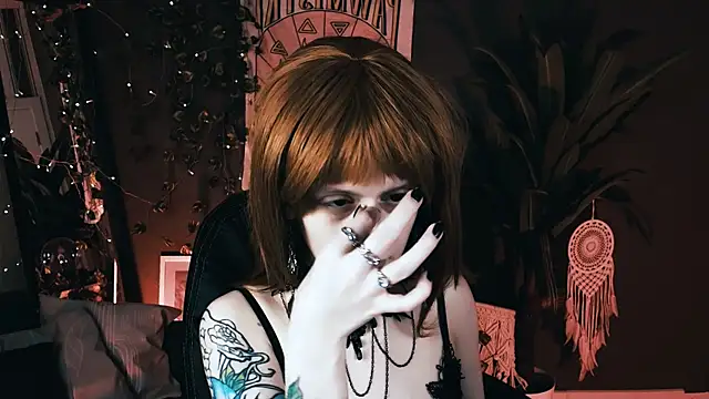 Noah ElmerX online show from November 10, 2025, 12:37 am