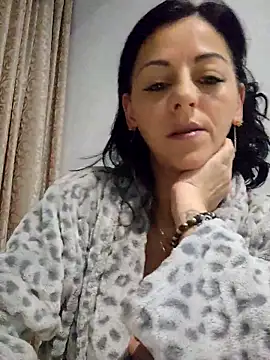 bruneta sexy23 online show from November 28, 2025, 4:45 am