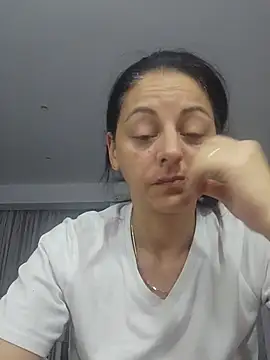 Snapshot of bruneta_sexy23 chatting on May 24, 2026, 8:31 pm bruneta sexy23 online show from May 24, 2026, 8:31 pm