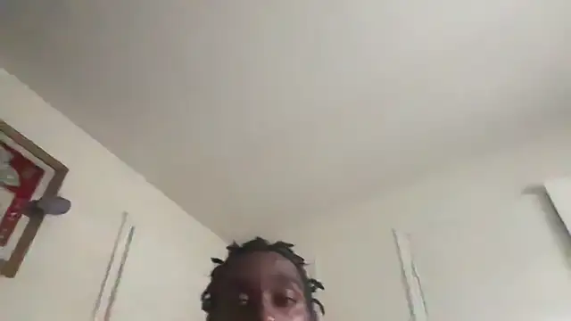 Snapshot of ITSONLYKENNY chatting on September 28, 2025, 10:28 pm ITSONLYKENNY online show from September 28, 2025, 10:28 pm