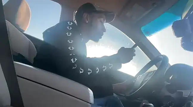 Snapshot of ITSONLYKENNY chatting on January 28, 2025, 9:50 pm ITSONLYKENNY online show from January 28, 2025, 9:50 pm