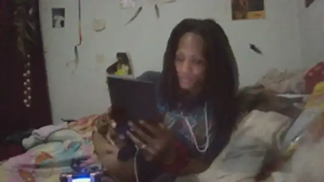 Snapshot of paradisejas chatting on July 1, 2026, 12:11 am paradisejas online show from July 1, 2026, 12:11 am