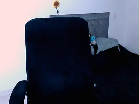 Snapshot of diana__34 chatting on April 30, 2026, 11:53 pm diana 34 online show from April 30, 2026, 11:53 pm