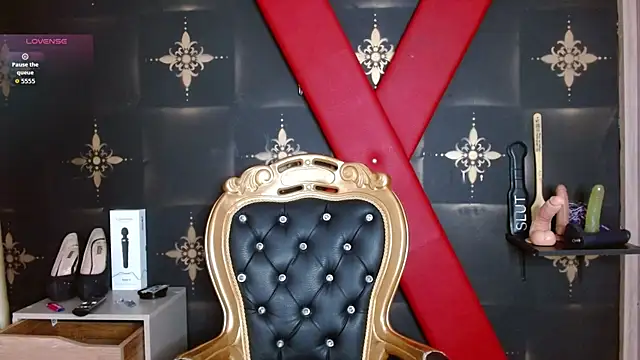 Snapshot of jolie_colette chatting on November 4, 2025, 9:51 pm jolie colette online show from November 4, 2025, 9:51 pm