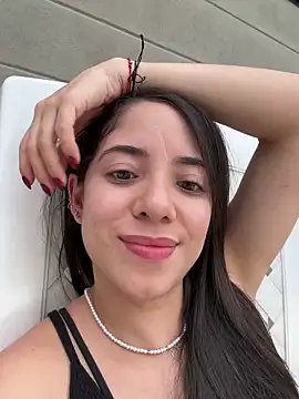 Snapshot of adriana__sosa_ chatting on December 18, 2024, 10:24 pm adriana sosa online show from December 18, 2024, 10:24 pm