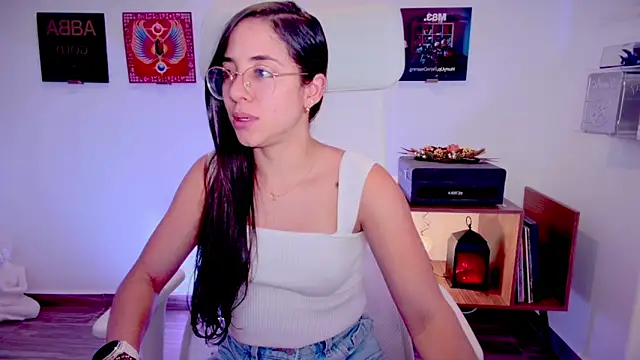 Snapshot of adriana__sosa_ chatting on December 5, 2024, 11:12 pm adriana sosa online show from December 5, 2024, 11:12 pm