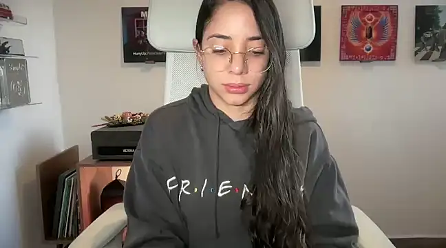 Snapshot of adriana__sosa_ chatting on January 4, 2025, 10:13 pm adriana sosa online show from January 4, 2025, 10:13 pm