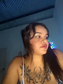 Snapshot of Bellota_22_Fuckme chatting on November 21, 2025, 11:37 pm Bellota 22 Fuckme online show from November 21, 2025, 11:37 pm