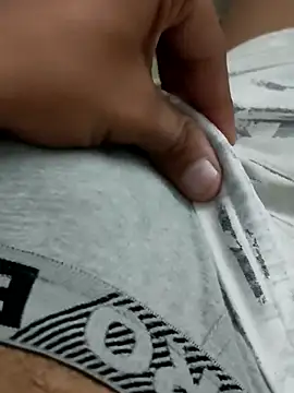 felix dion online show from October 24, 2025, 7:57 pm