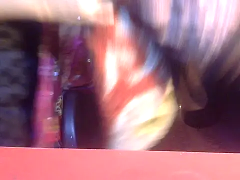 Snapshot of Lusty_Wife1 chatting on February 12, 2025, 12:44 pm Lusty Wife1 online show from February 12, 2025, 12:44 pm