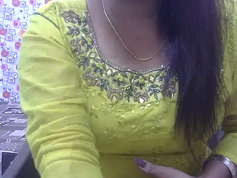 Snapshot of Lusty_Wife1 chatting on November 21, 2025, 5:12 pm Lusty Wife1 online show from November 21, 2025, 5:12 pm