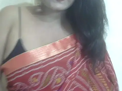 Snapshot of Lusty_Wife1 chatting on October 3, 2025, 10:06 am Lusty Wife1 online show from October 3, 2025, 10:06 am