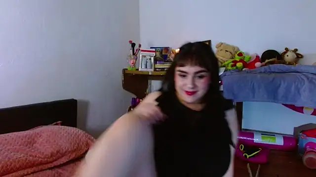 Snapshot of collette_beaufoy_ chatting on June 19, 2026, 7:03 am collette beaufoy online show from June 19, 2026, 7:03 am