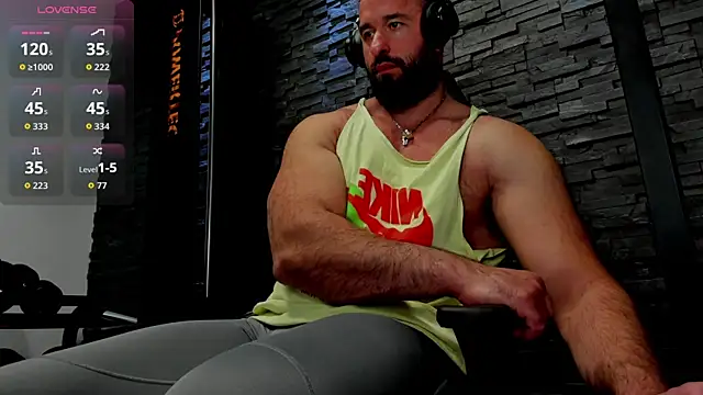Snapshot of David_Big_Daddy chatting on April 26, 2026, 1:08 pm David Big Daddy online show from April 26, 2026, 1:08 pm