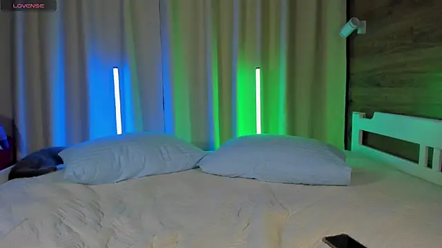 Snapshot of Elizabeth_Hottie_ chatting on January 18, 2025, 11:22 pm Elizabeth Hottie  online show from January 18, 2025, 11:22 pm