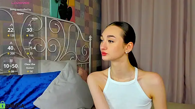 Kelly Powell online show from November 6, 2025, 9:35 am