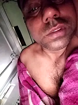 Snapshot of IndianPornStarRavee chatting on November 23, 2025, 2:21 am IndianPornStarRavee online show from November 23, 2025, 2:21 am