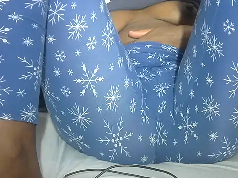 AurelAda online show from September 19, 2025, 11:03 am