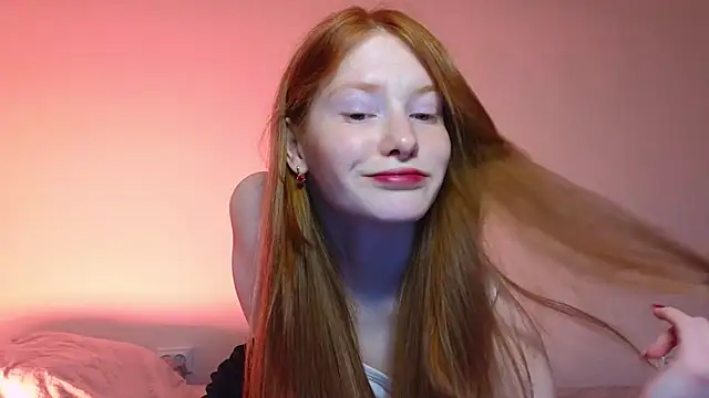 Snapshot of FiaMoor chatting on January 6, 2025, 4:13 pm FiaMoor online show from January 6, 2025, 4:13 pm