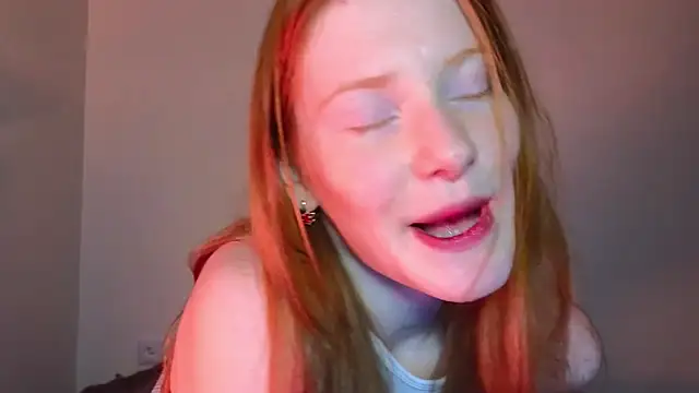 Snapshot of FiaMoor chatting on January 19, 2025, 4:36 pm FiaMoor online show from January 19, 2025, 4:36 pm