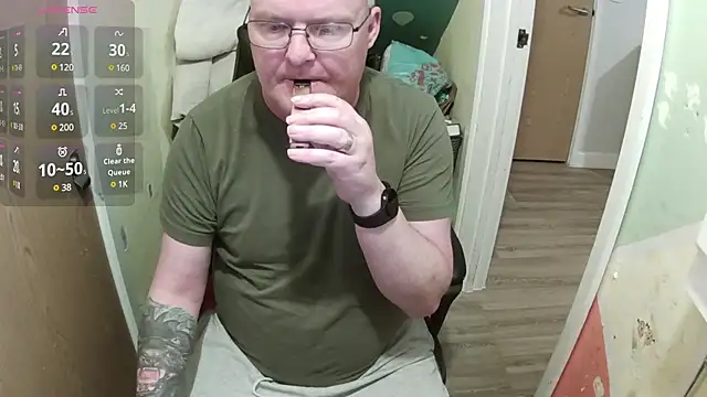 FriendlyDave online show from March 6, 2025, 7:32 pm