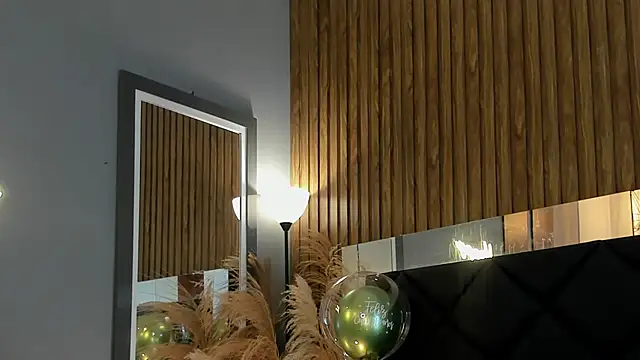 Snapshot of Zoevegass chatting on January 17, 2025, 5:30 pm Zoevegass online show from January 17, 2025, 5:30 pm
