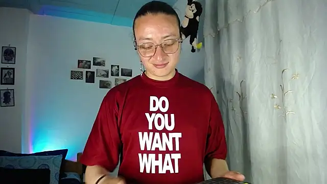 Snapshot of monkeywillwhite chatting on February 15, 2026, 7:51 am monkeywillwhite online show from February 15, 2026, 7:51 am